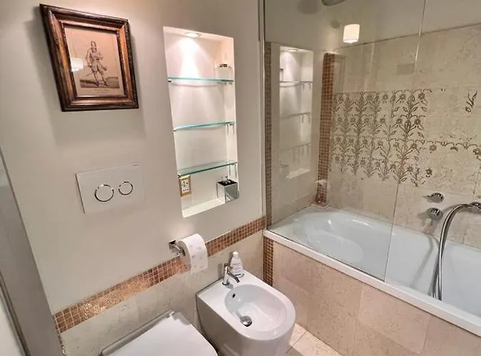 Torre Della Scimmia *