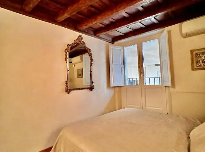 Torre Della Scimmia *