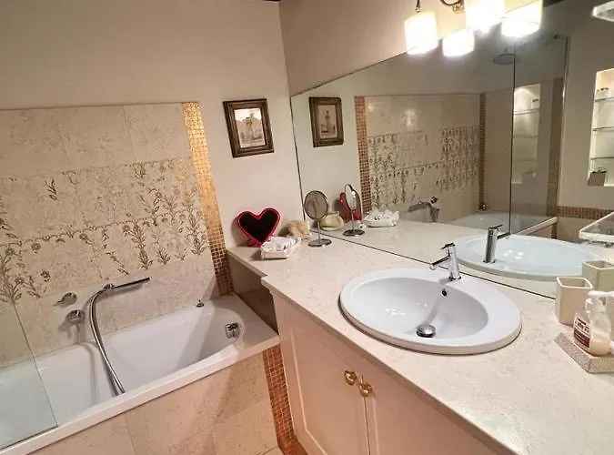 Torre Della Scimmia * Rom