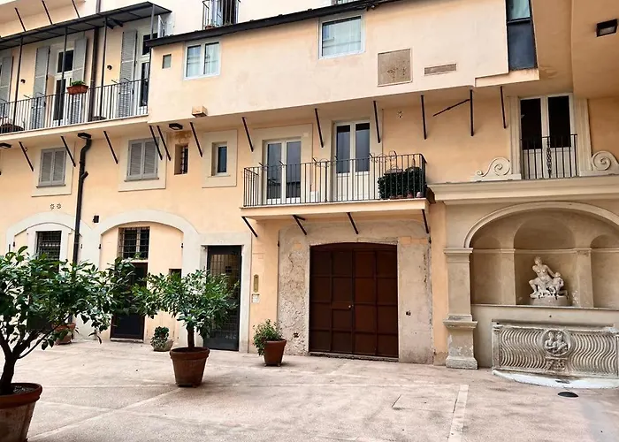 Torre Della Scimmia Apartment Rom